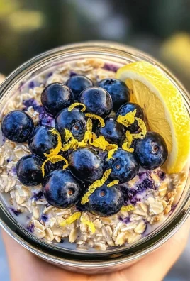 Blueberry Overnight Oatmeal (with Chia Seeds)