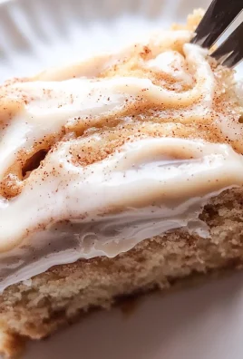 Cinnamon Roll Cake