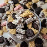 Cookies and Cream Muddy Buddies Recipe