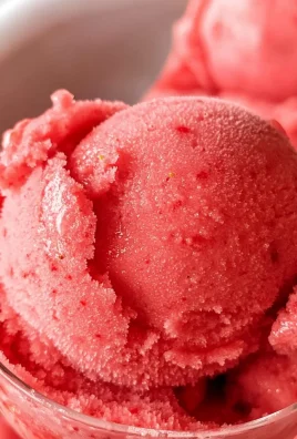 Delicious Strawberry Sorbet Recipe