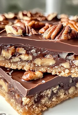 Easy Turtle Bars Recipe with Chocolate and Pecan Delights