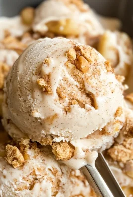 No-Churn Caramel Apple Crisp Ice Cream