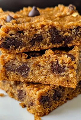 Peanut Butter & Pumpkin Chocolate Chip Oat Bars
