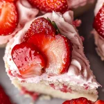 Mini Strawberry Cake