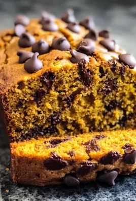 Pumpkin Chocolate Chip Bread