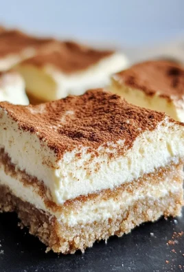 Keto Churro Cheesecake Bars